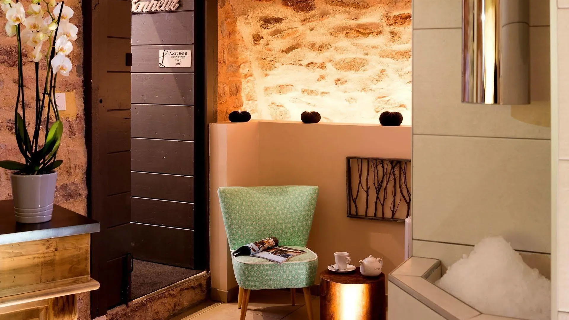 Logis Hôtel et Spa le Savigny Blacé