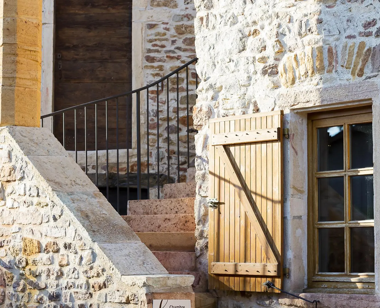 Contact Hotels Le Savigny & Spa Blace 3*,  France