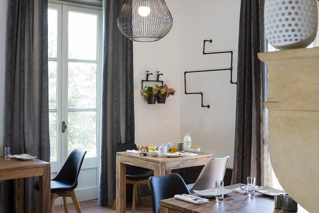 Contact Hotels Le Savigny & Spa Blace