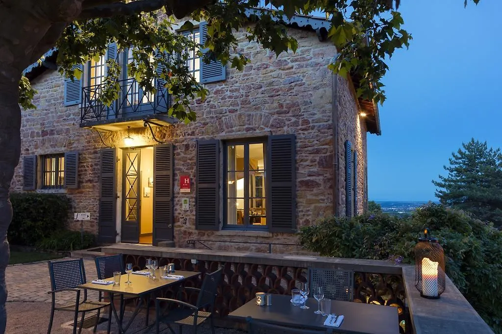 Contact Hotels Le Savigny & Spa Blace