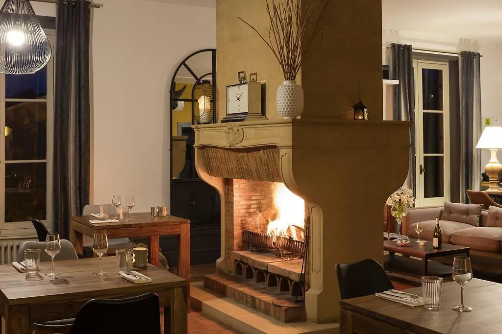 Contact Hotels Le Savigny & Spa Blace